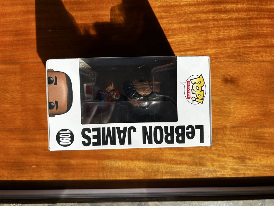 Funko Pop LeBron James n° 1090