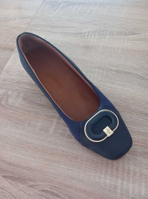 Sapatos femininos para escola/escritório