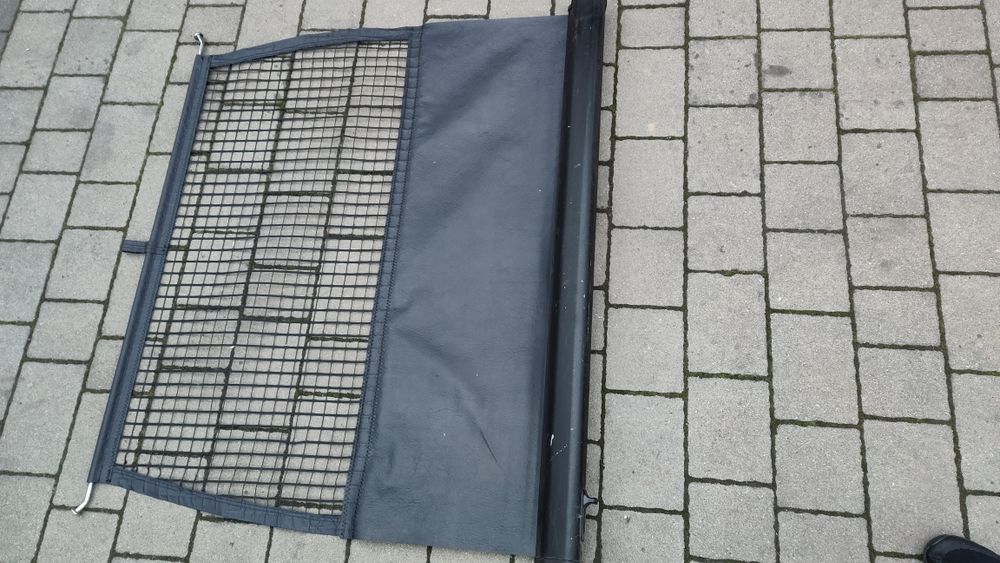 Siatka przegródka bagażnika roleta