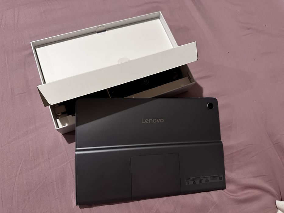 Планшет Lenovo Tab Plus 8/256