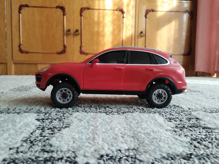1:16 rc Porsche Cayenne - model RTR(gotowy do jazdy)