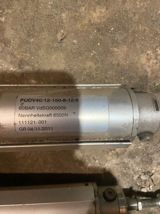 Пневмо циліндр двосторонньоі діі