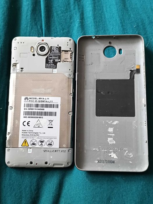 2 Smartphones Huawei P10 e P20