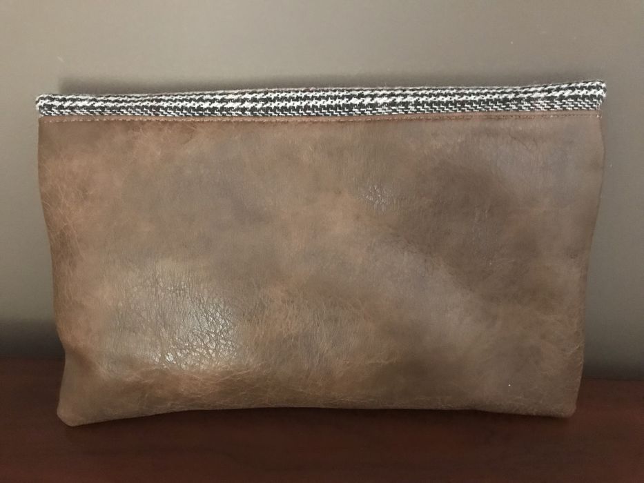Pochete castanha, nova com etiqueta