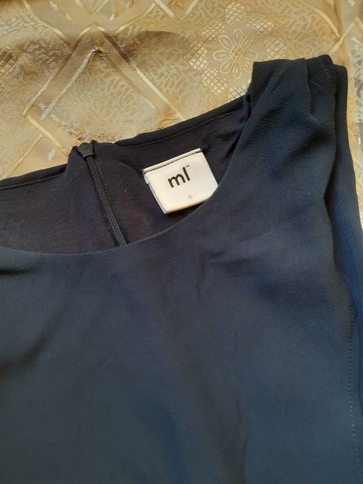 Сукня для вагітних та годуючих