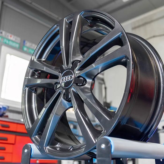 NOWE ORYGINALNE Koła Audi 18" A3 A4 A6 A8 Q2 Q3 TT