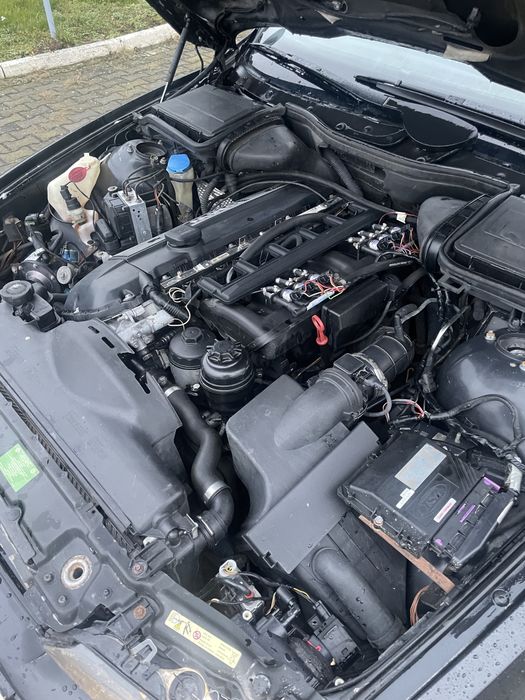 Подам бмв 525i е39