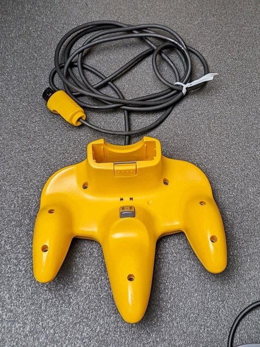 Оригінальні геймпади  Nintendo 64