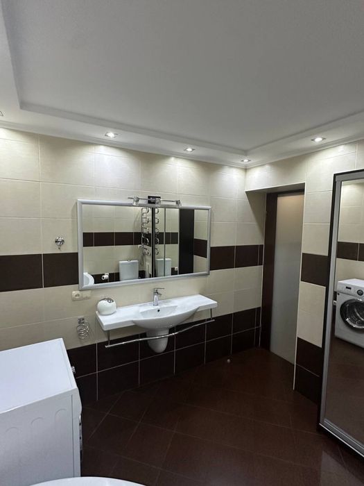 Продаж 3к квартира в Броварах