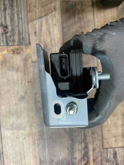 Сирена штатної сигналізації Toyota RAV 4 2013-2018 8904042011 / 2370005821