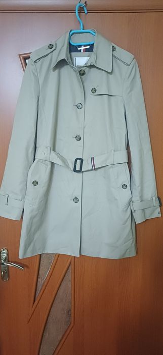 Тренч Tommy Hilfiger , размер М , можно S/M ,100% coton , новый  почти