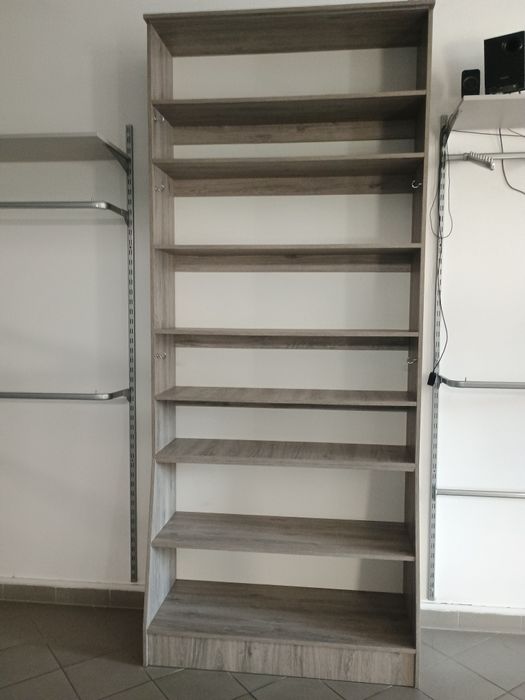 Meble sklepowe ekspozycyjne