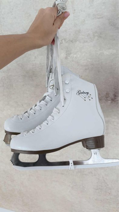 Łyżwy figurowe 34