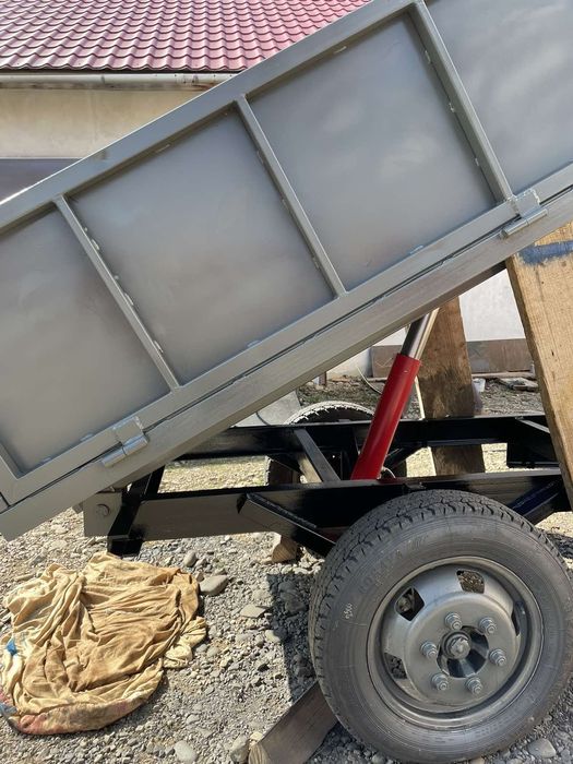 Причіп до трактора самосвал