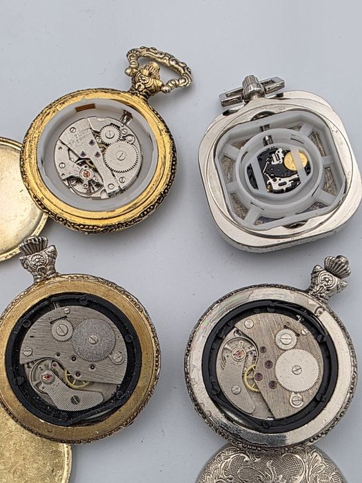 Zestaw 4 zegarkow kieszonkowych Monte Carlo Domi mechaniczne nakręcane