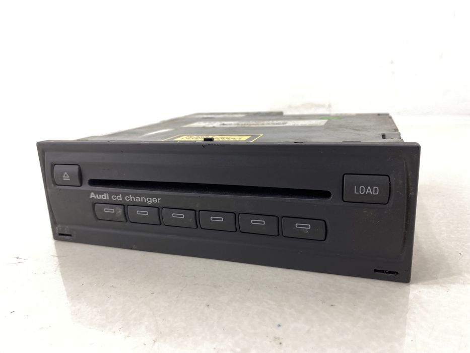 Audi A8 D3 zmieniarka płyt CD A6 A5 Q5 Q7