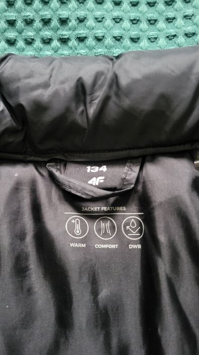 Kurtka  przejściowa 4F 134cm