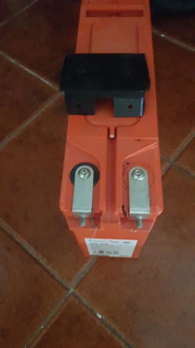 Bateria para caravana ou autocara