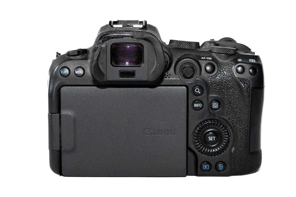Aparat bezlusterkowy Canon Eos R6 body niski przebieg