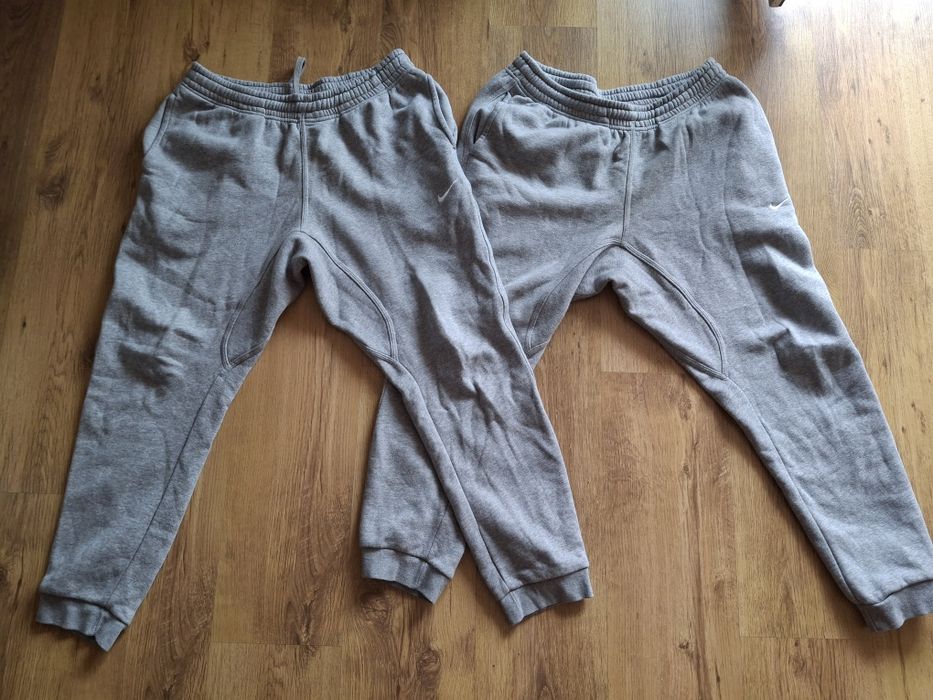 Nike 2x pary spodnie dresowe rozmiar L