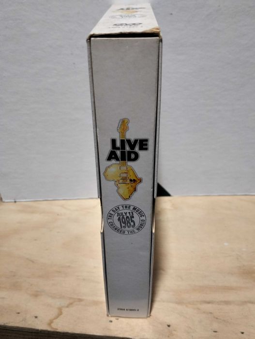 Live Aid - 4 DVDs em muito bom estado Dvds como novos