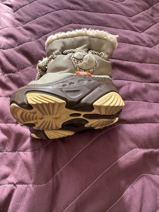 Взуття демар ( 23 розмір)