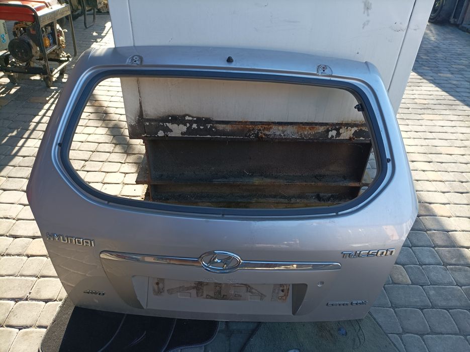 Подлокотник Туксон