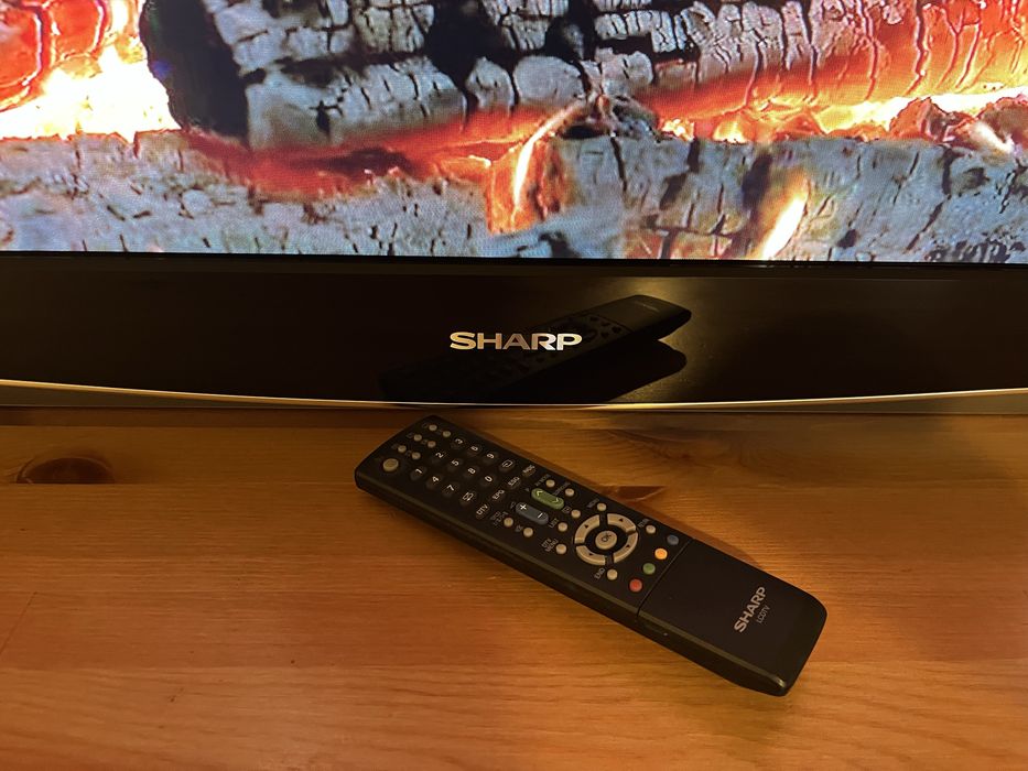 Sprzedam TV Sharp AQUOS 46 Full HD