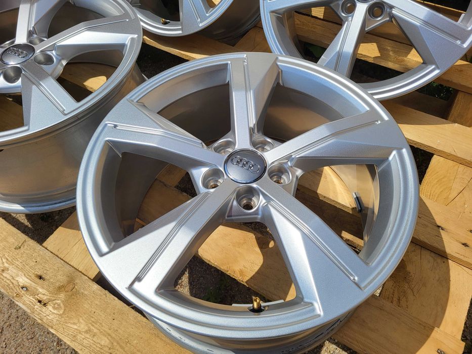 [982] Felgi aluminiowe 17 cali AUDI ORYGINALNE 5x100 A1 et46 7,5Jx17H2