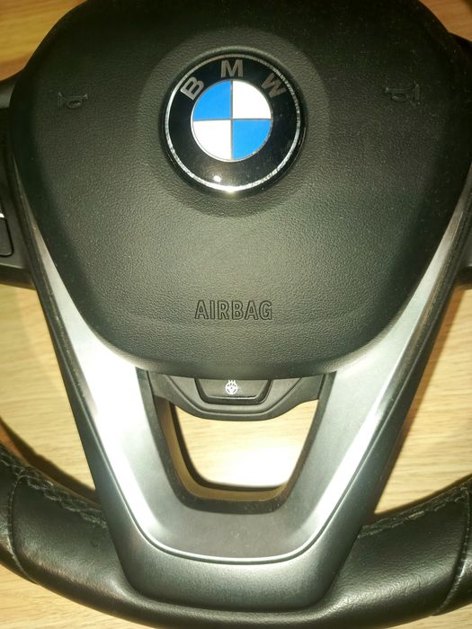 Продам руль BMW 3