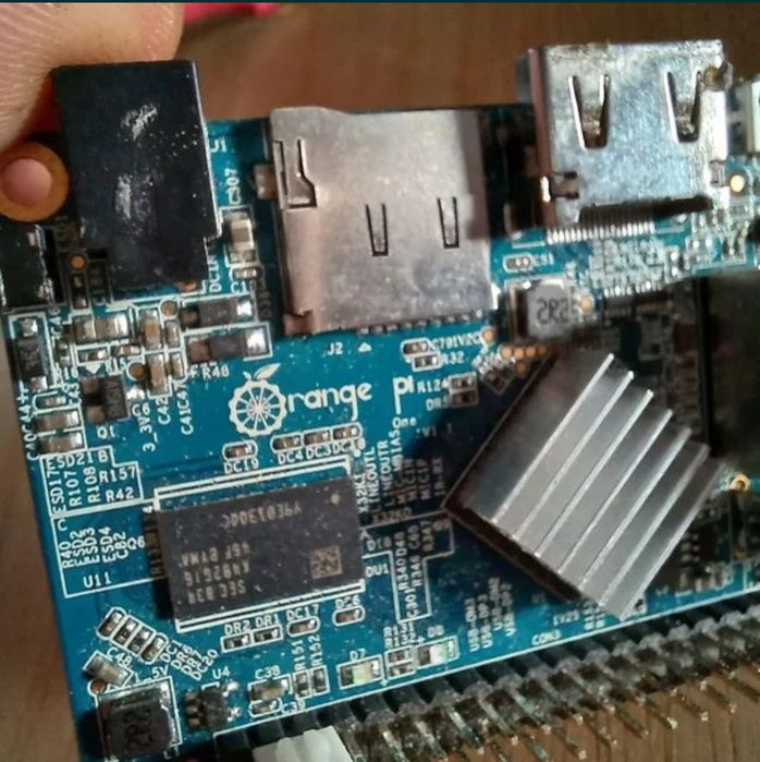 Orange Pi One raspberry + transformador + ventoinha.