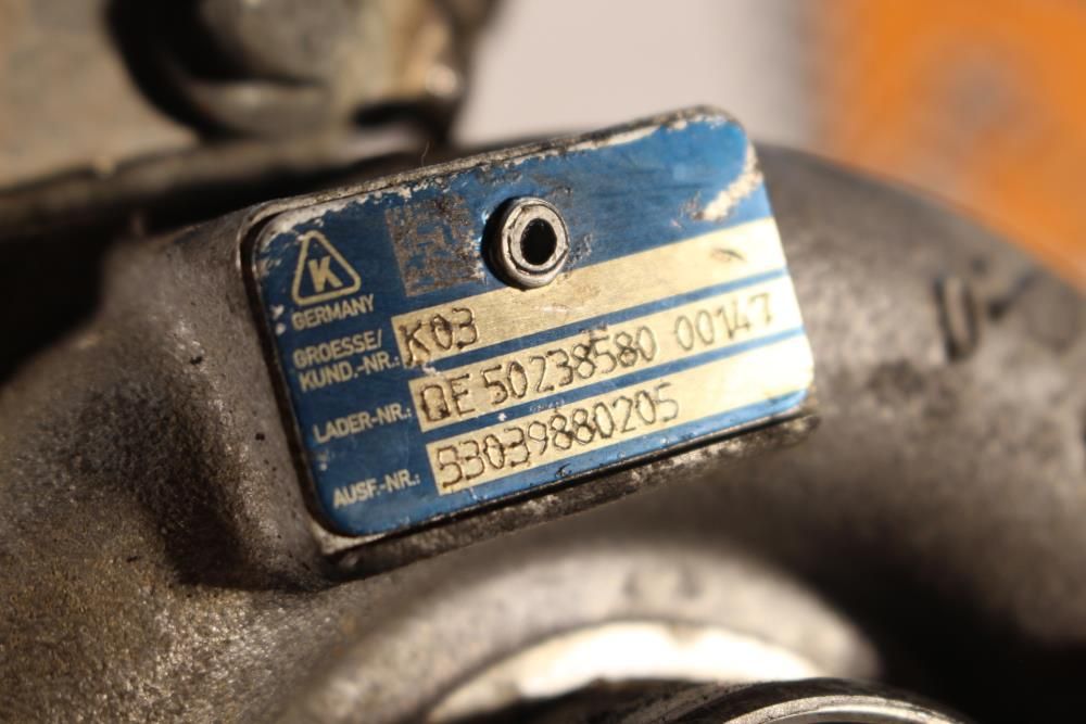 Turbo / compressor VOLKSWAGEN Passat (3C2)