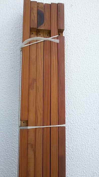 Movel ripas pinho maciço 1,70 x 2 mt