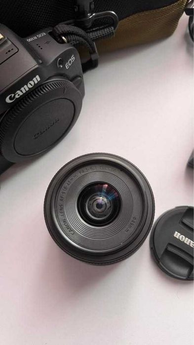 CANON EOS R100 com garantia e bolsa