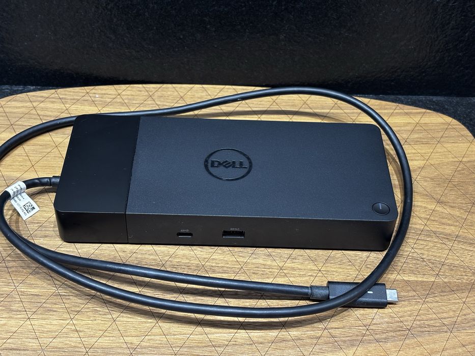 Stacja dokująca Dell WD19 USB-C +zasilacz