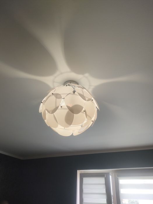 Lampa biała ikea