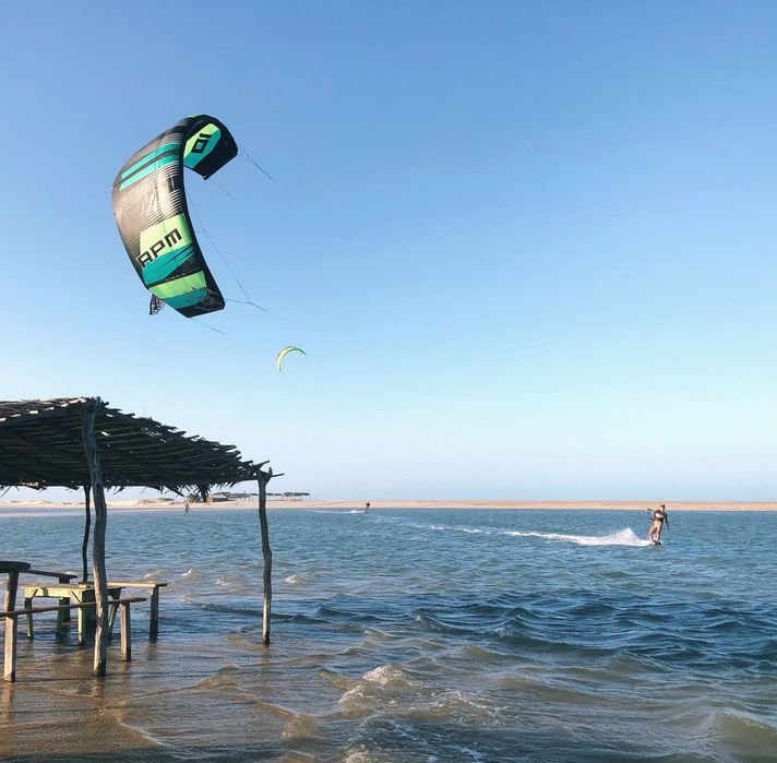 Material kitesurf, 3 kites 1 barra