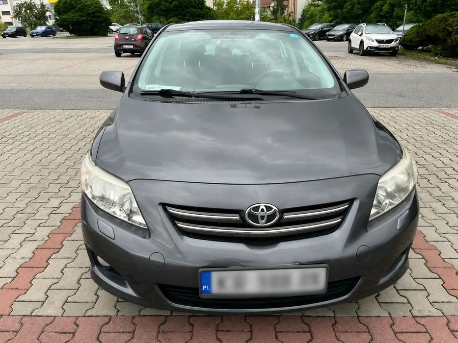 Toyota Corolla Sprzedam Toyota Corolla Sedan 2009 (E15)