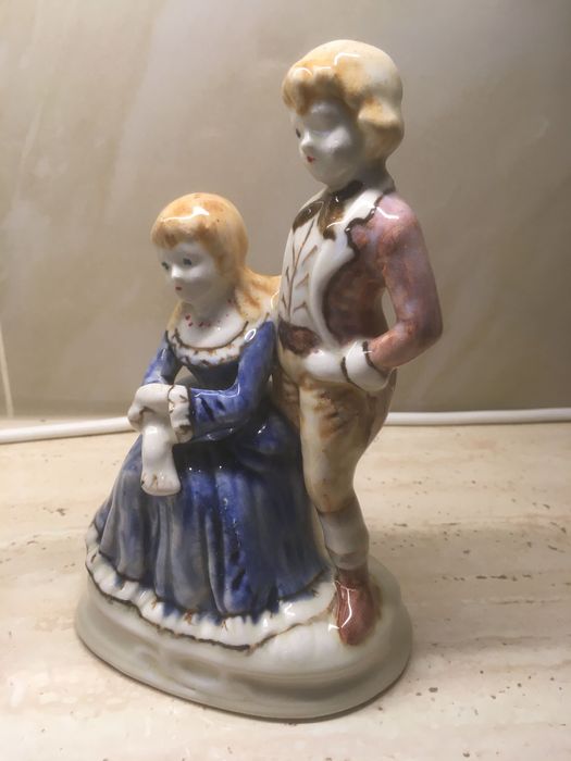 Porcelanowa figurka para