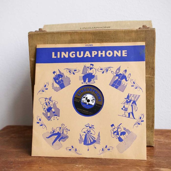 Pasta Linguaphone com curso de inglês completo