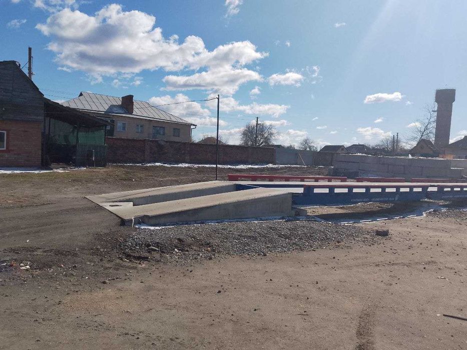 Велика виробнича база  | 1,78 га | ЖД логістика Пирятин