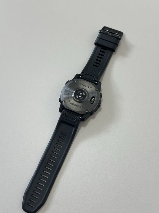 Garmin Fenix 7x sapphire solar