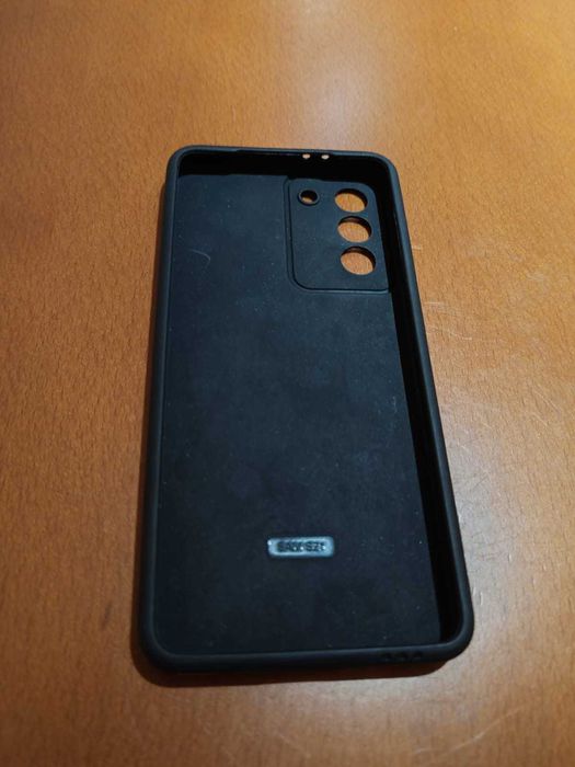 Phone case with designs. New.64564274155393122