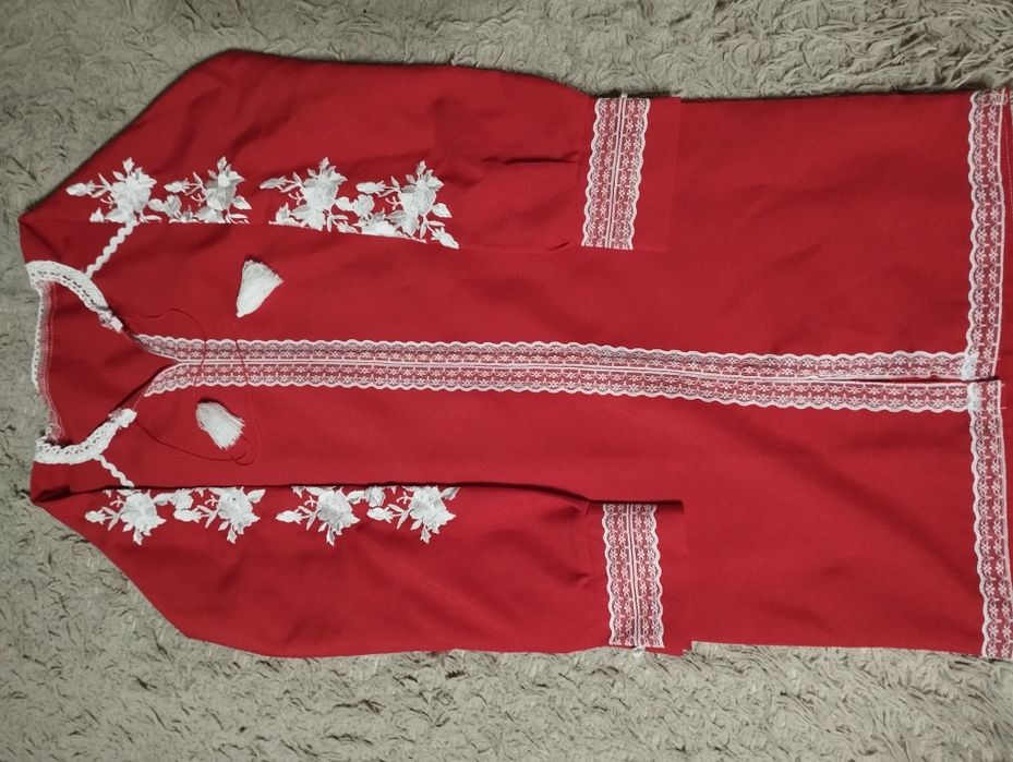 Сукня- вишиванка