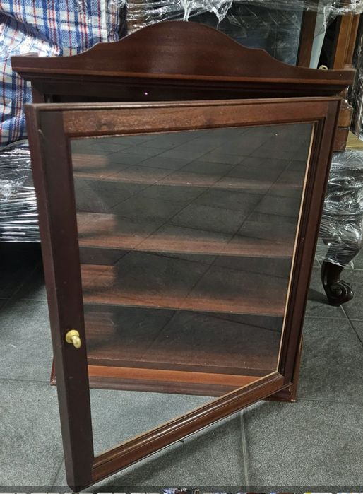 Expositor de peças pequenas