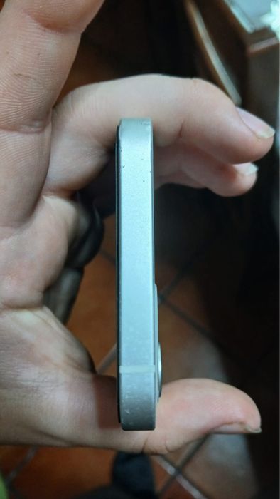 iphone 12 em bom estado