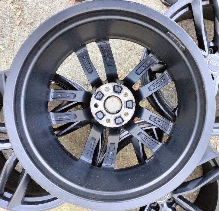 Felgi aluminiowe Audi RS A4 A5 A6 A7 A8 Q5 8,5x20 ET43 5x112