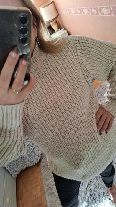 Ciepły sweter,luźny fason Zara roz.38-46