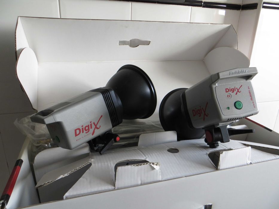 Kit Luzes Multiblitz 250W Profissional Lght Impecavel