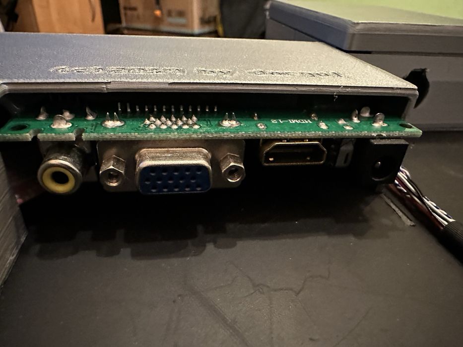 Monitorek 12cali uszkodzony LCD
